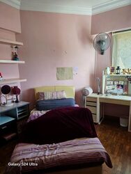 Simsville (D14), Condominium #500763611